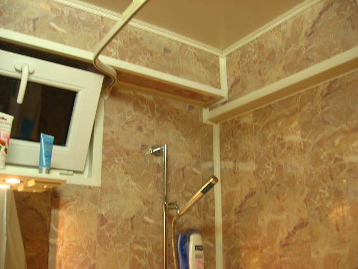 Карниз для занавески 2