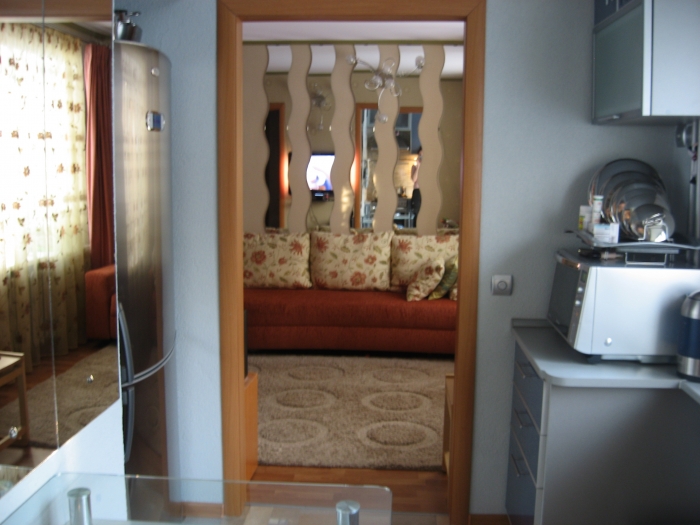 Выход в комнату